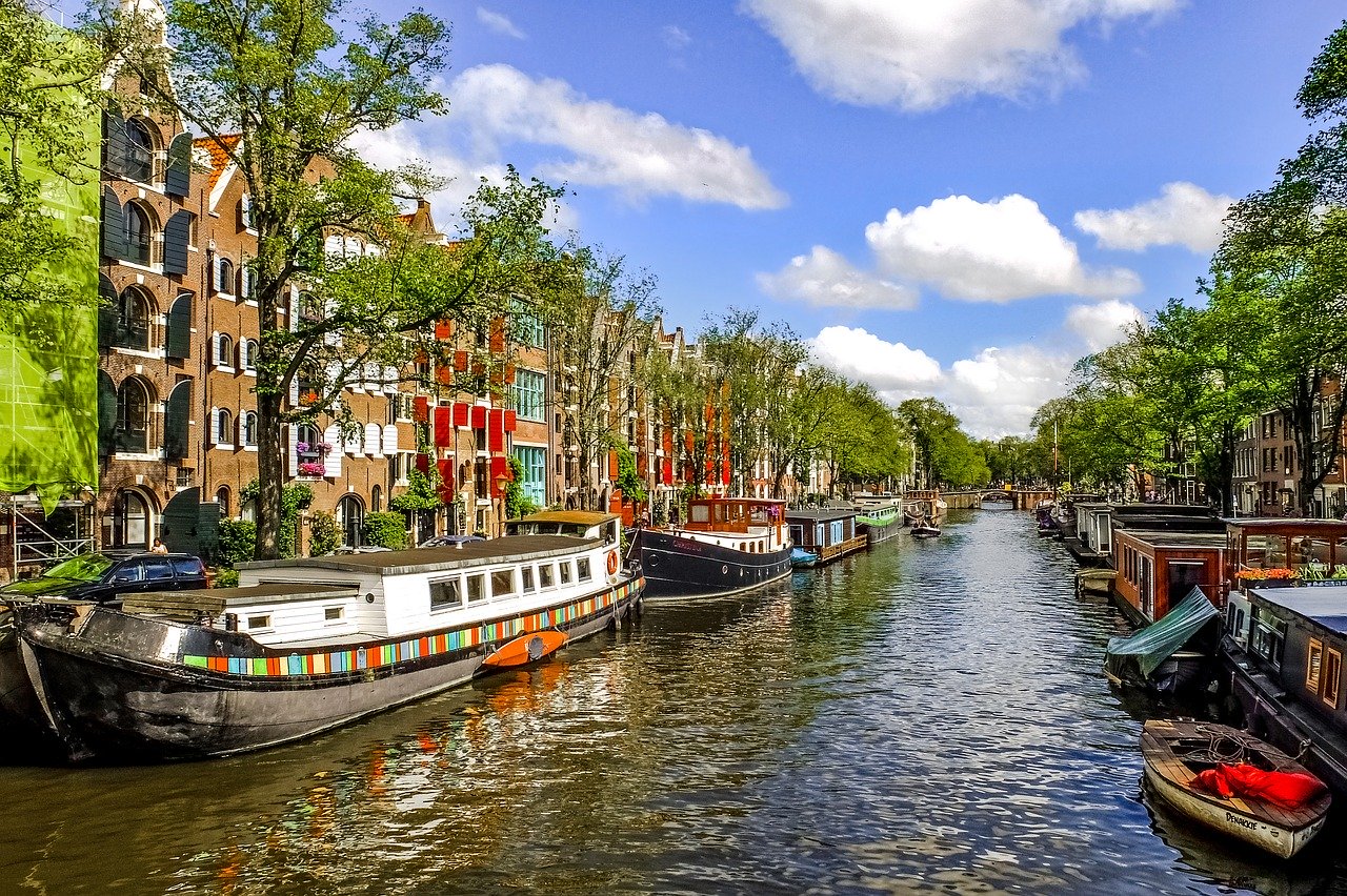 Amsterdam City Breaks Leaving Tomorrow